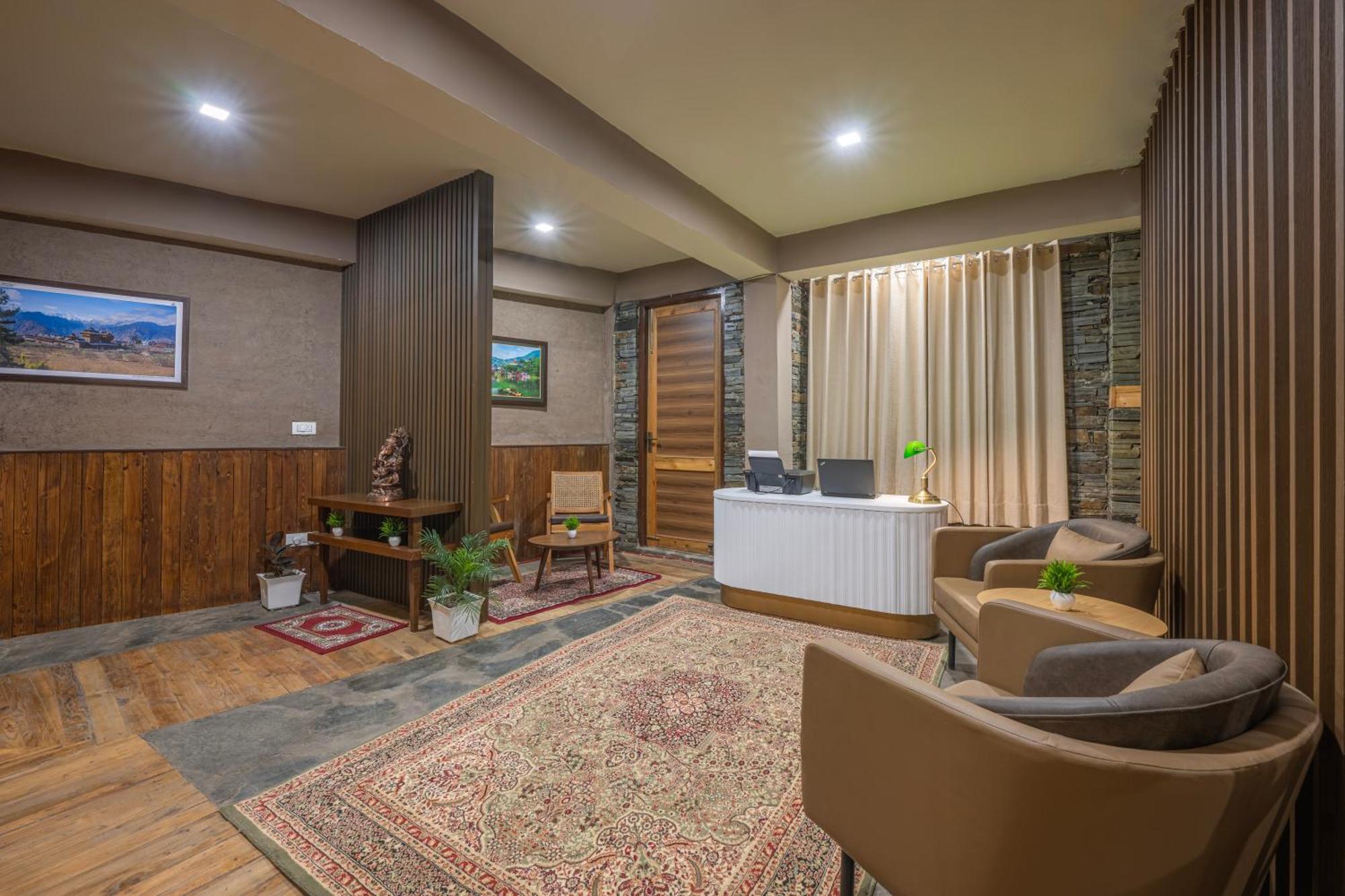 Hotel Wood Winds - A Best Valley View Hotel シムラー エクステリア 写真