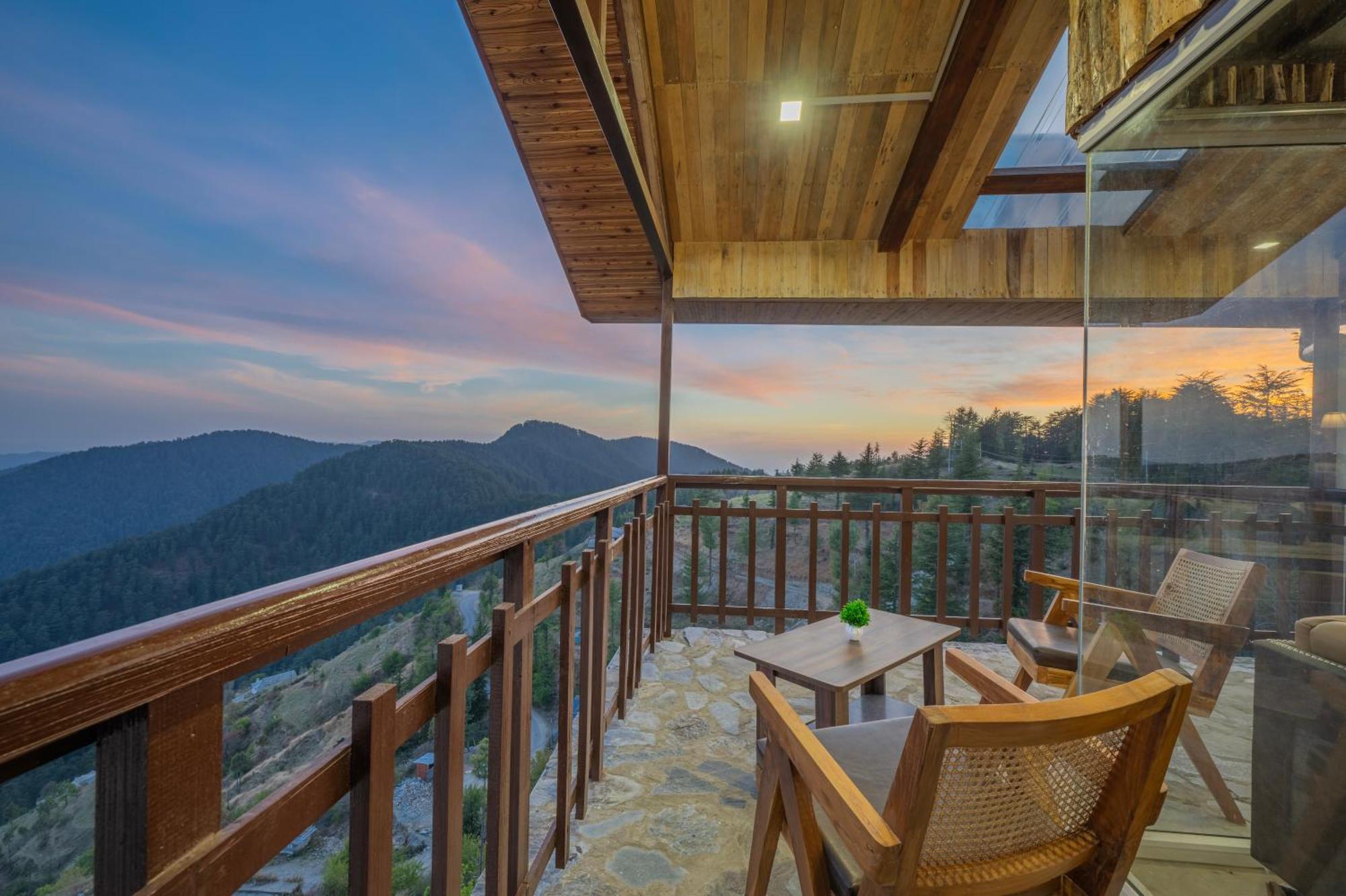 Hotel Wood Winds - A Best Valley View Hotel シムラー エクステリア 写真